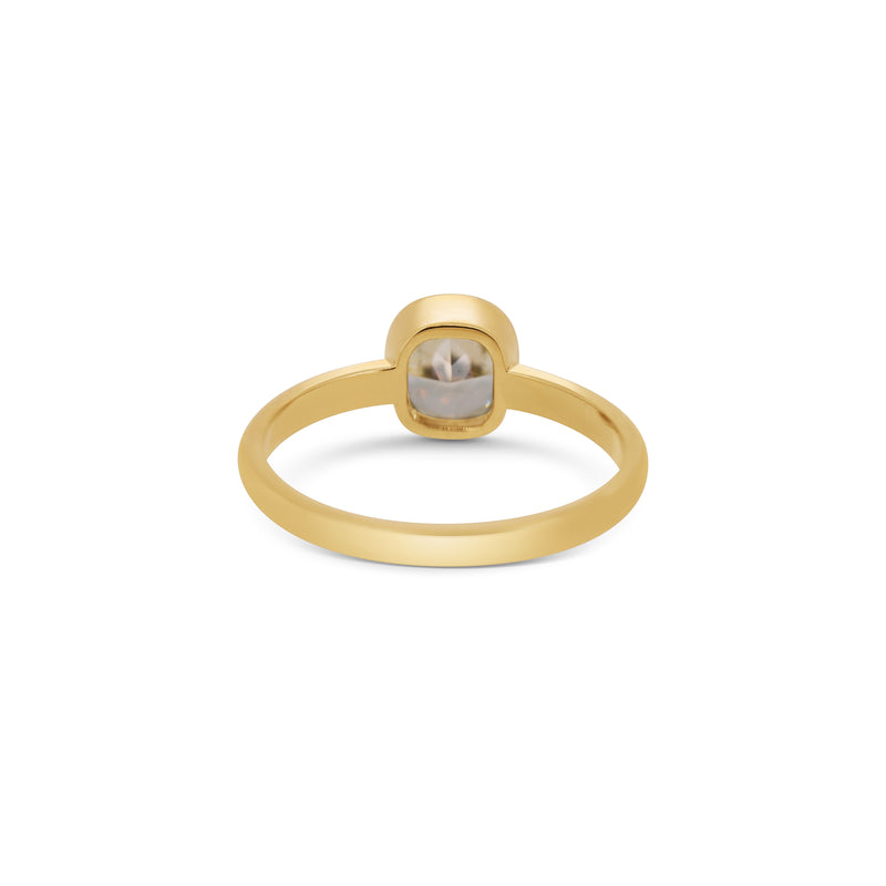 Ribbon Set Diamond Solitaire